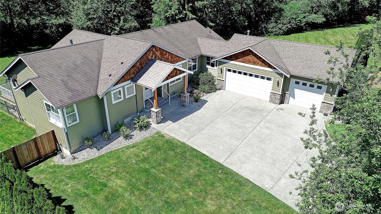 Property Photo:  26306  2nd Avenue NE  WA 98223 