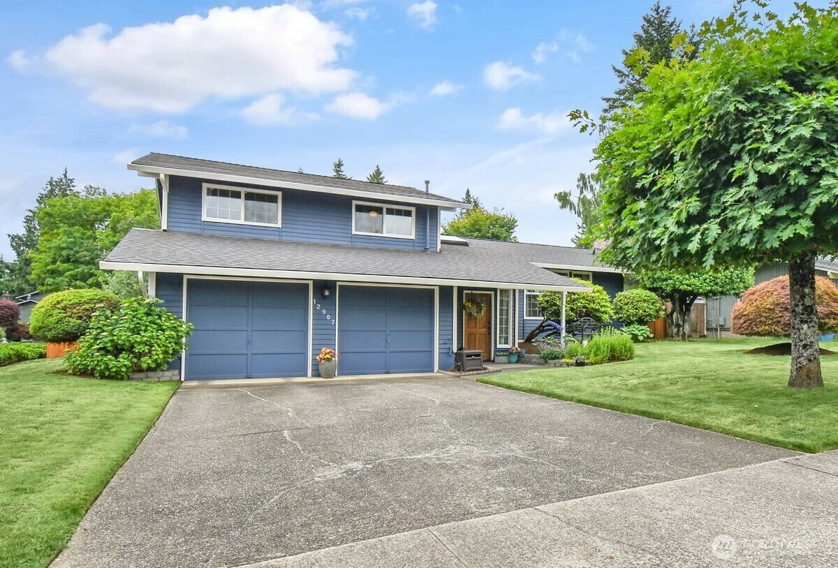 Property Photo:  12907 SE 245th Street  WA 98030 