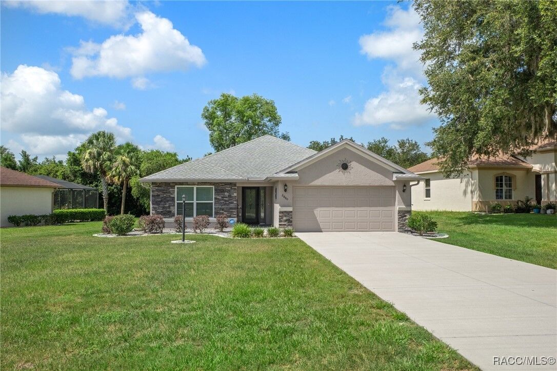 Property Photo: 2880 N Folkestone Loop FL 34442