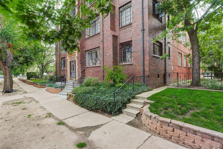 Property Photo:  1060 N Washington Street 1A  CO 80203 