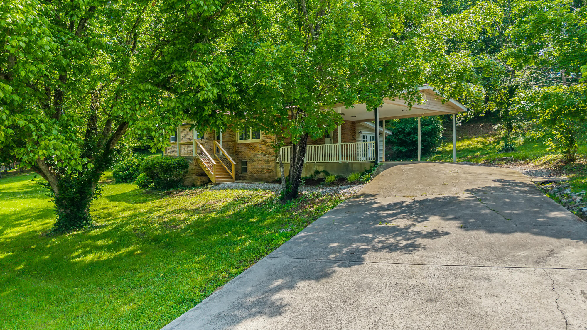 Property Photo:  3905 Highway 360  TN 37885 