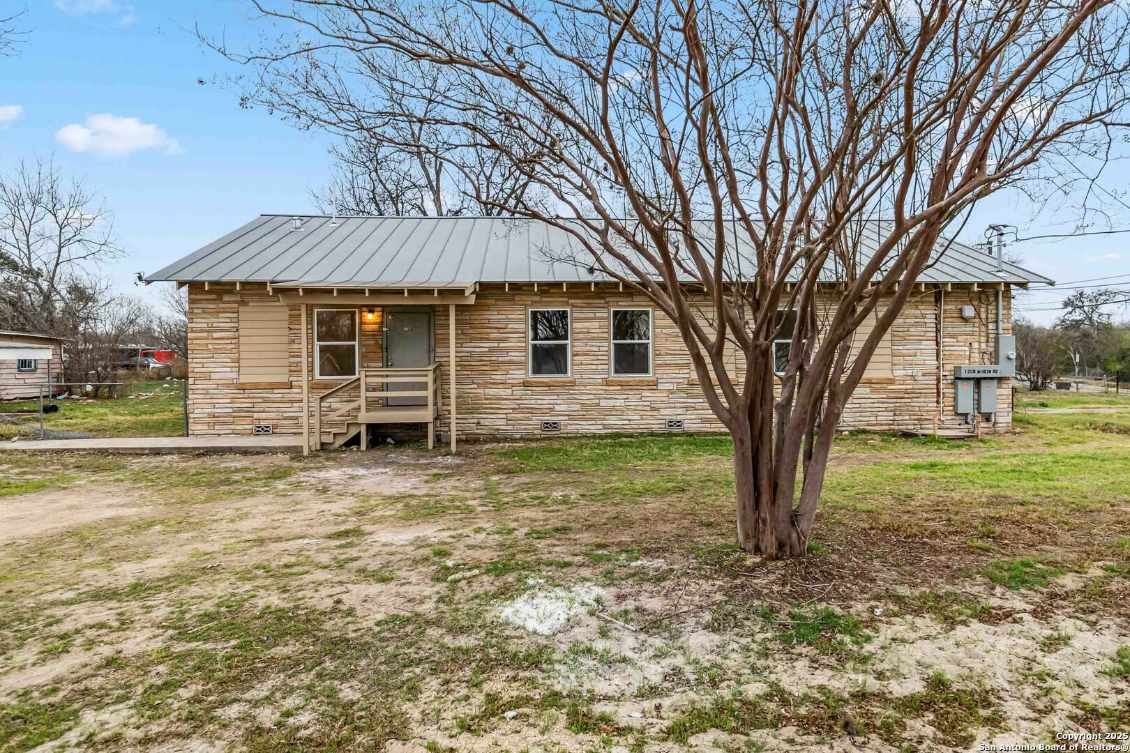 Property Photo: 1206 W Hein Road 102 TX 78220