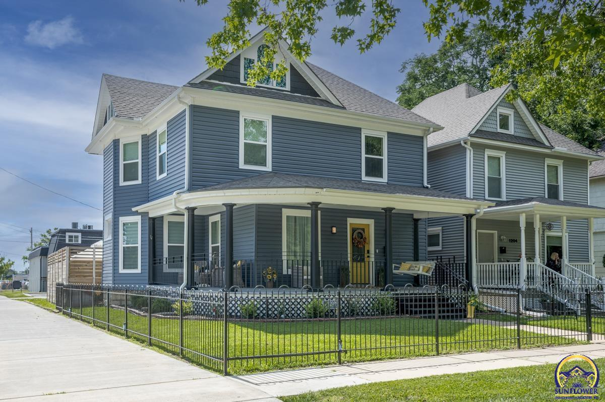 Property Photo: 1200 SW Taylor St KS 66612