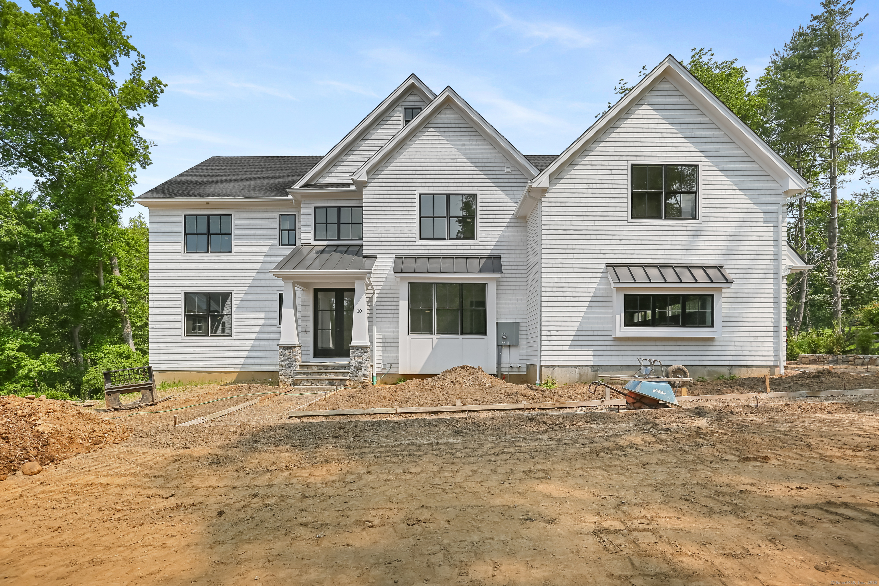 Property Photo: 10 Tierney Lane CT 06880
