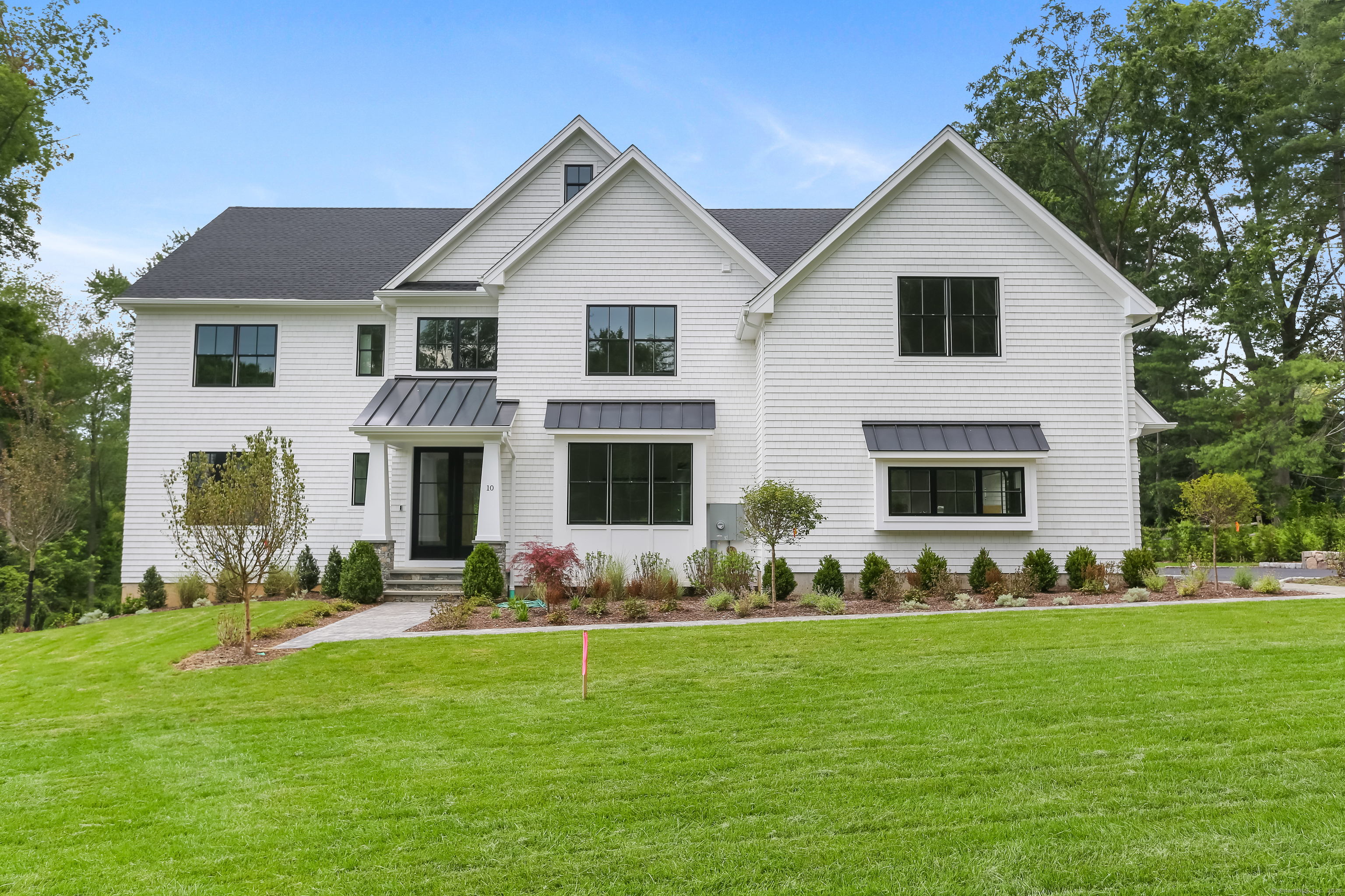 Property Photo:  10 Tierney Lane  CT 06880 