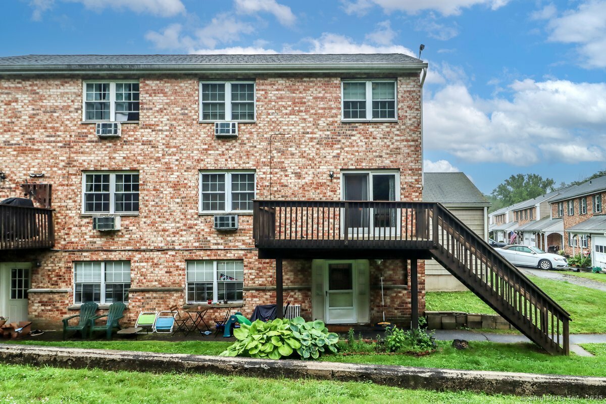 Property Photo: 29 Whisconier Village 29 CT 06804