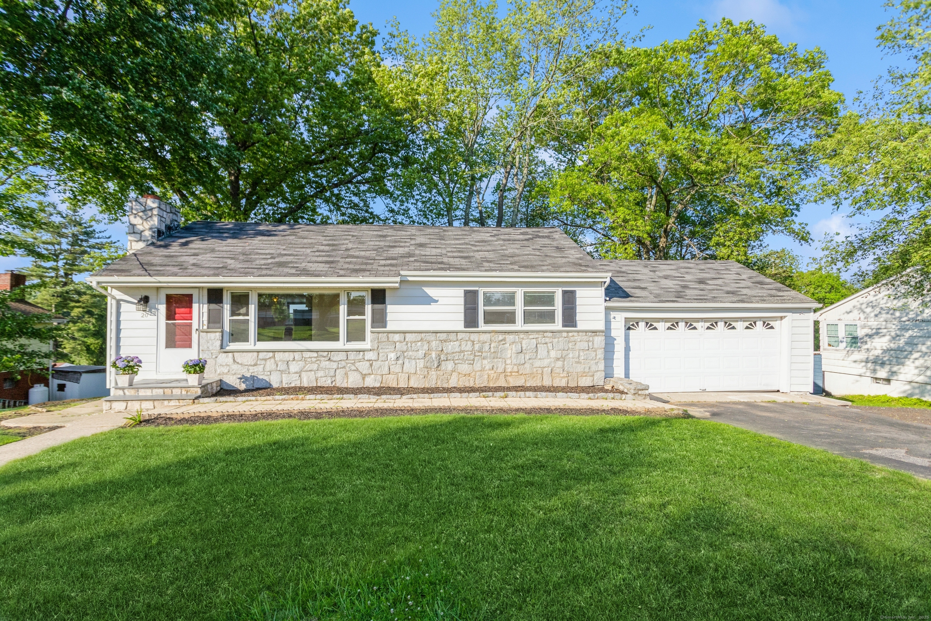 Property Photo: 20 Karen Road CT 06811