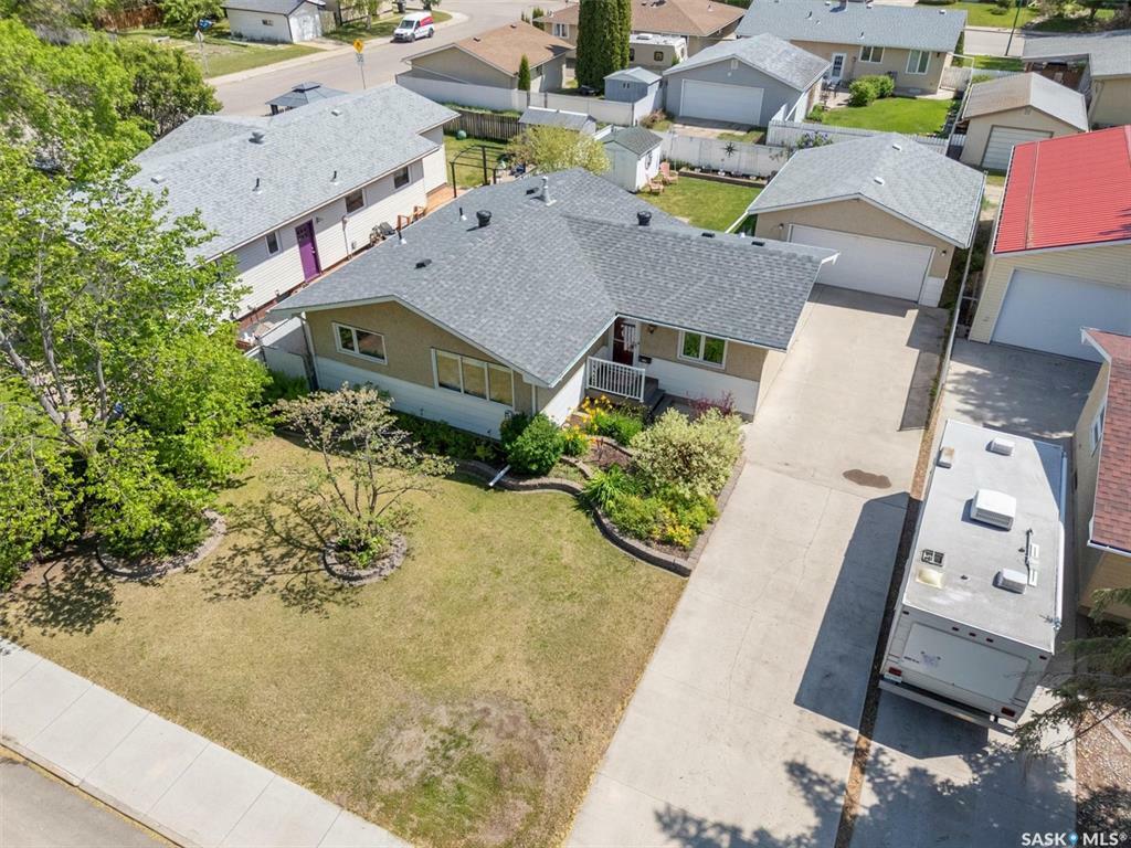 Property Photo: 30 Rupert Drive SK S7K 1B2