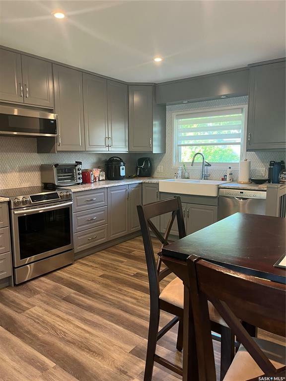 Photo de la propriété: 924 4th Street E SK S6V 0K7
