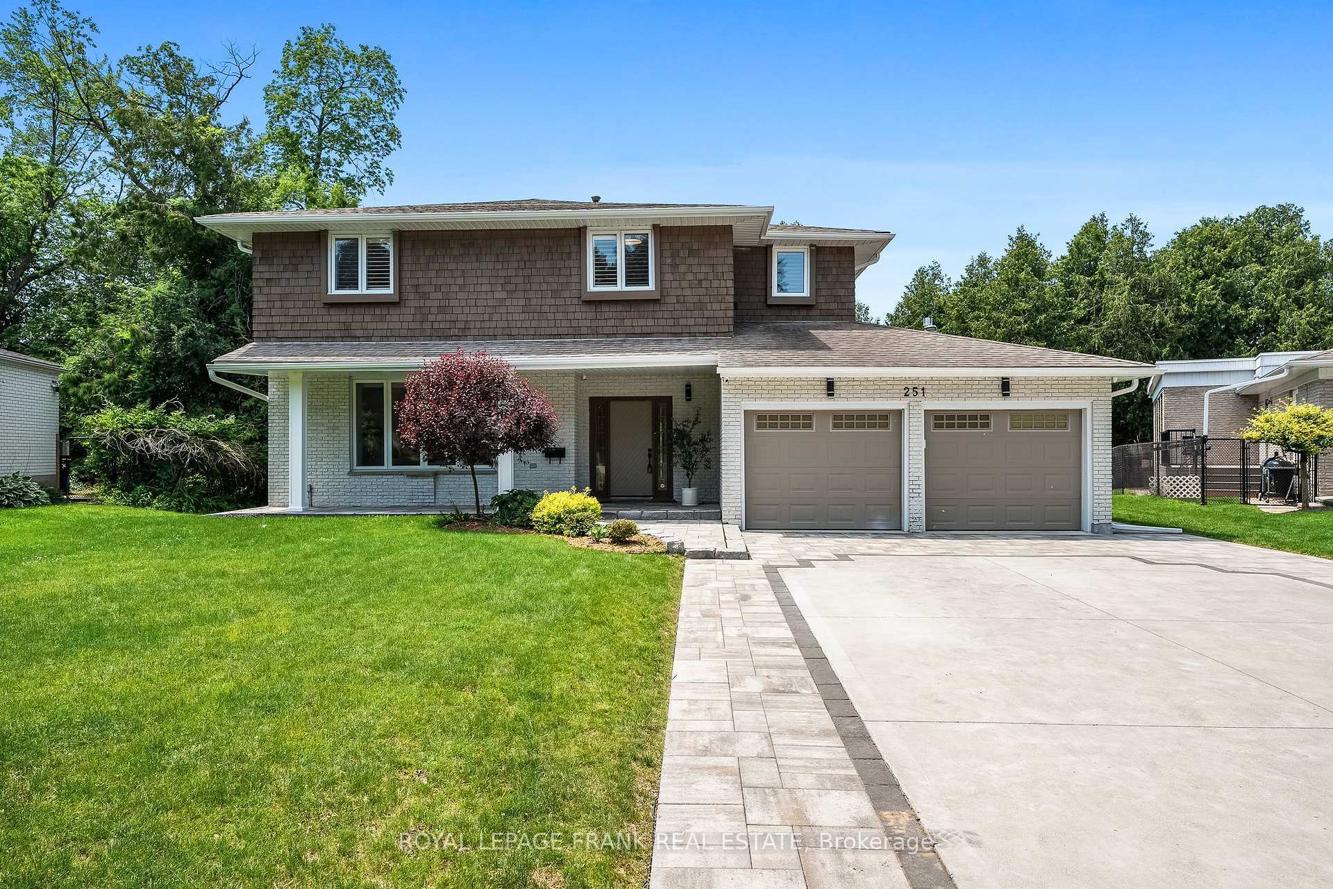 251 Sherwood Court  Oshawa ON L1G 6P5 photo