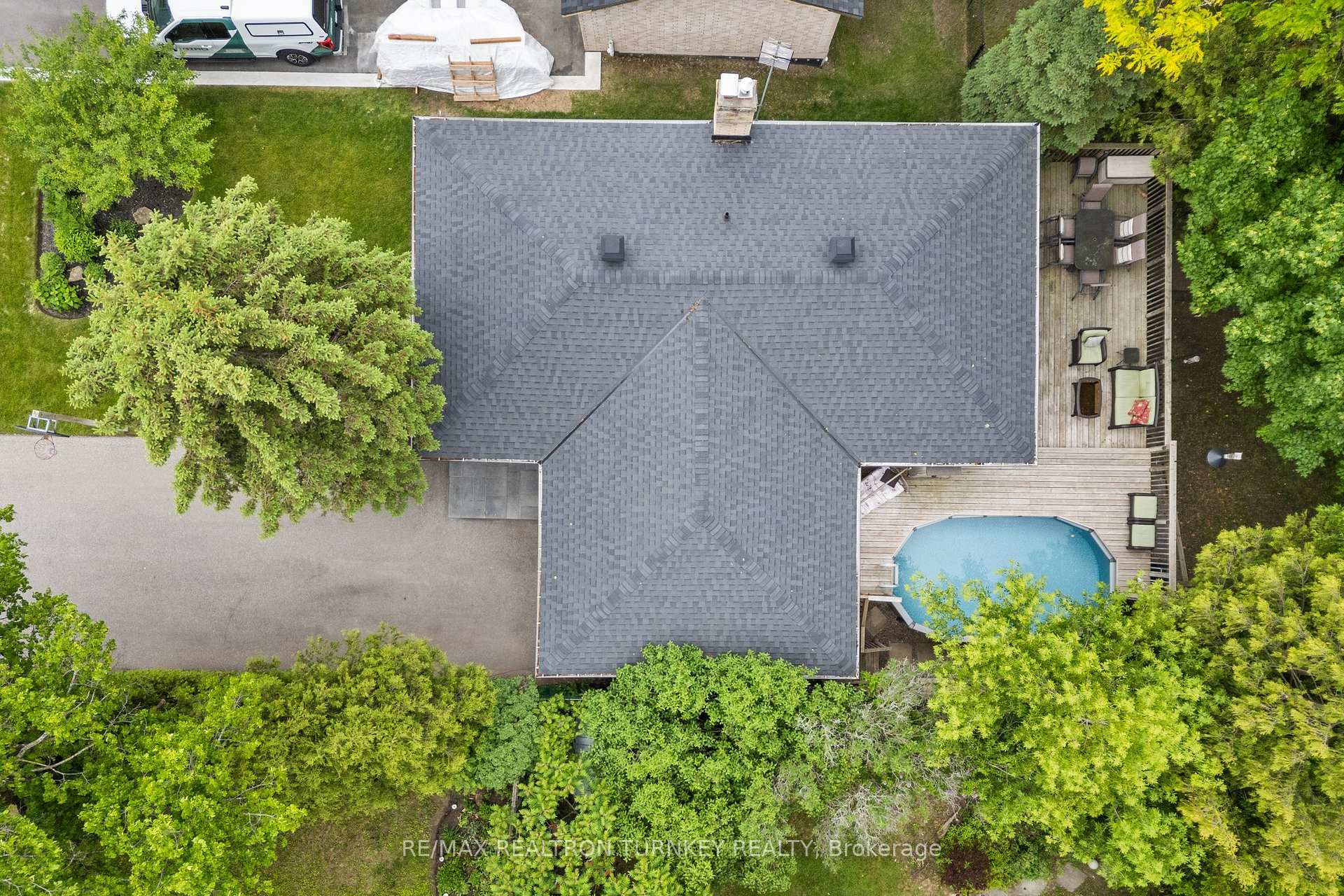 Property Photo: 58 Olive Street ON L9N 1L5
