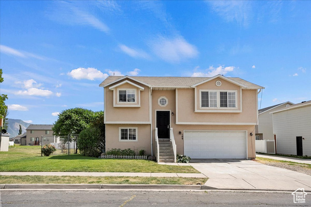 Property Photo: 109 E 1875 N UT 84414