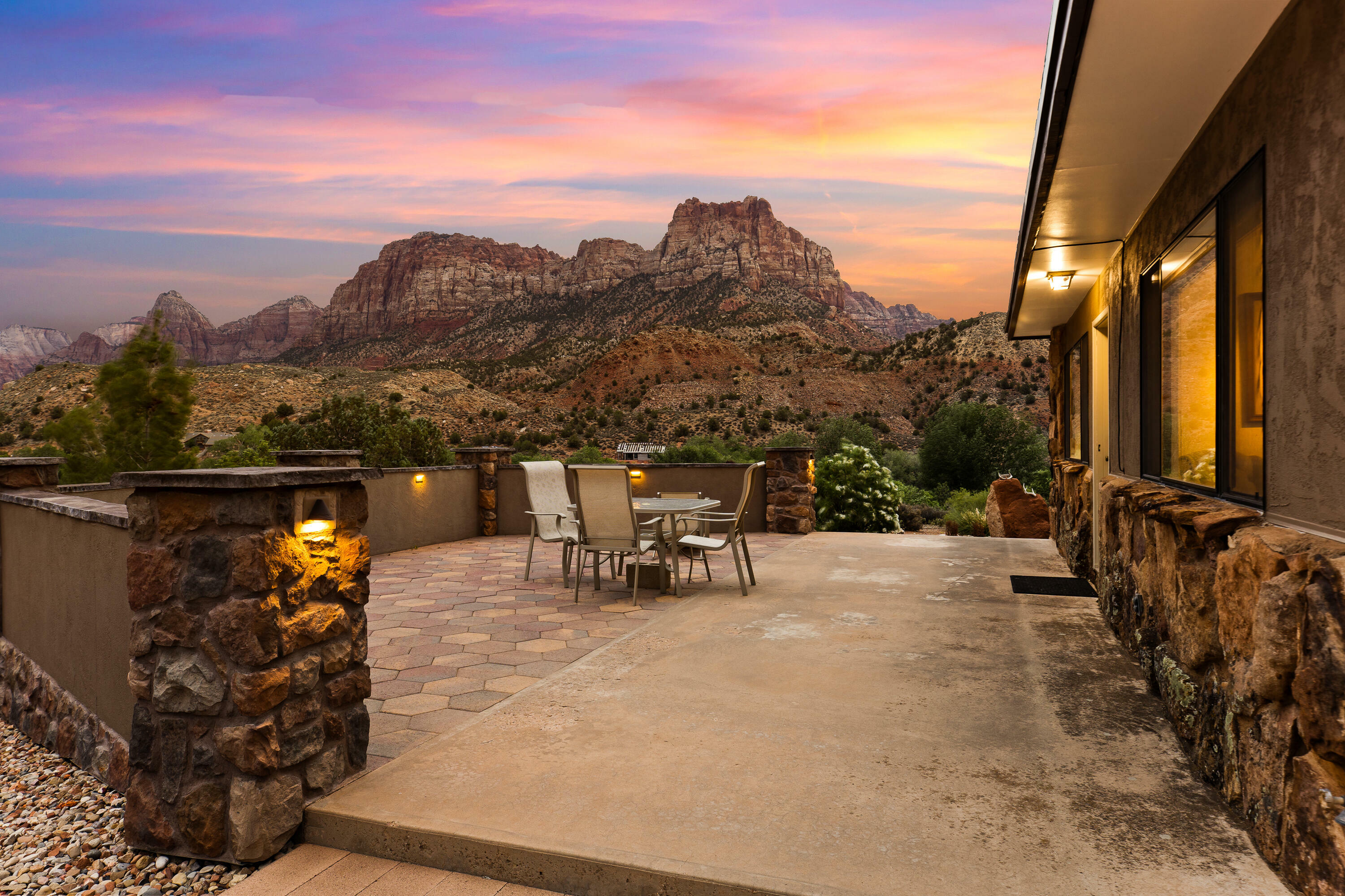 Property Photo: 34 Valley View Dr UT 84767