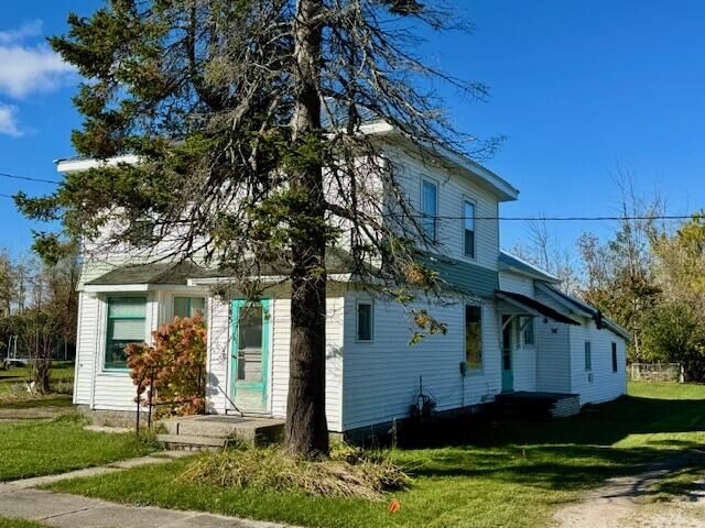 Property Photo: 545 Duncan Ave Avenue MI 49721