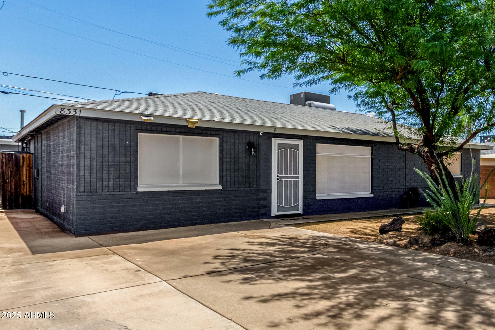 Property Photo: 8331 N 6th Street AZ 85020