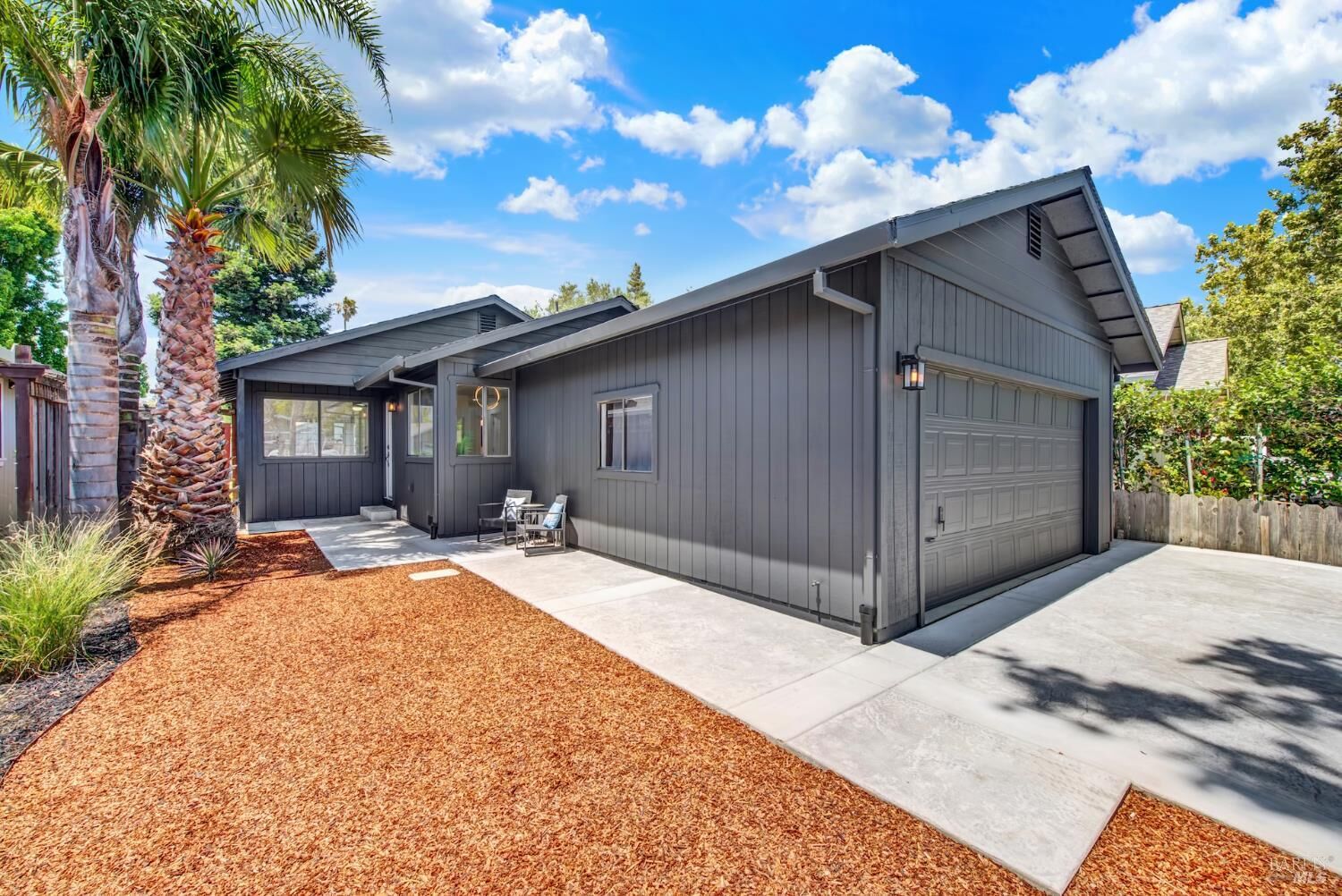 Property Photo:  7 Bremen Court  CA 94558 