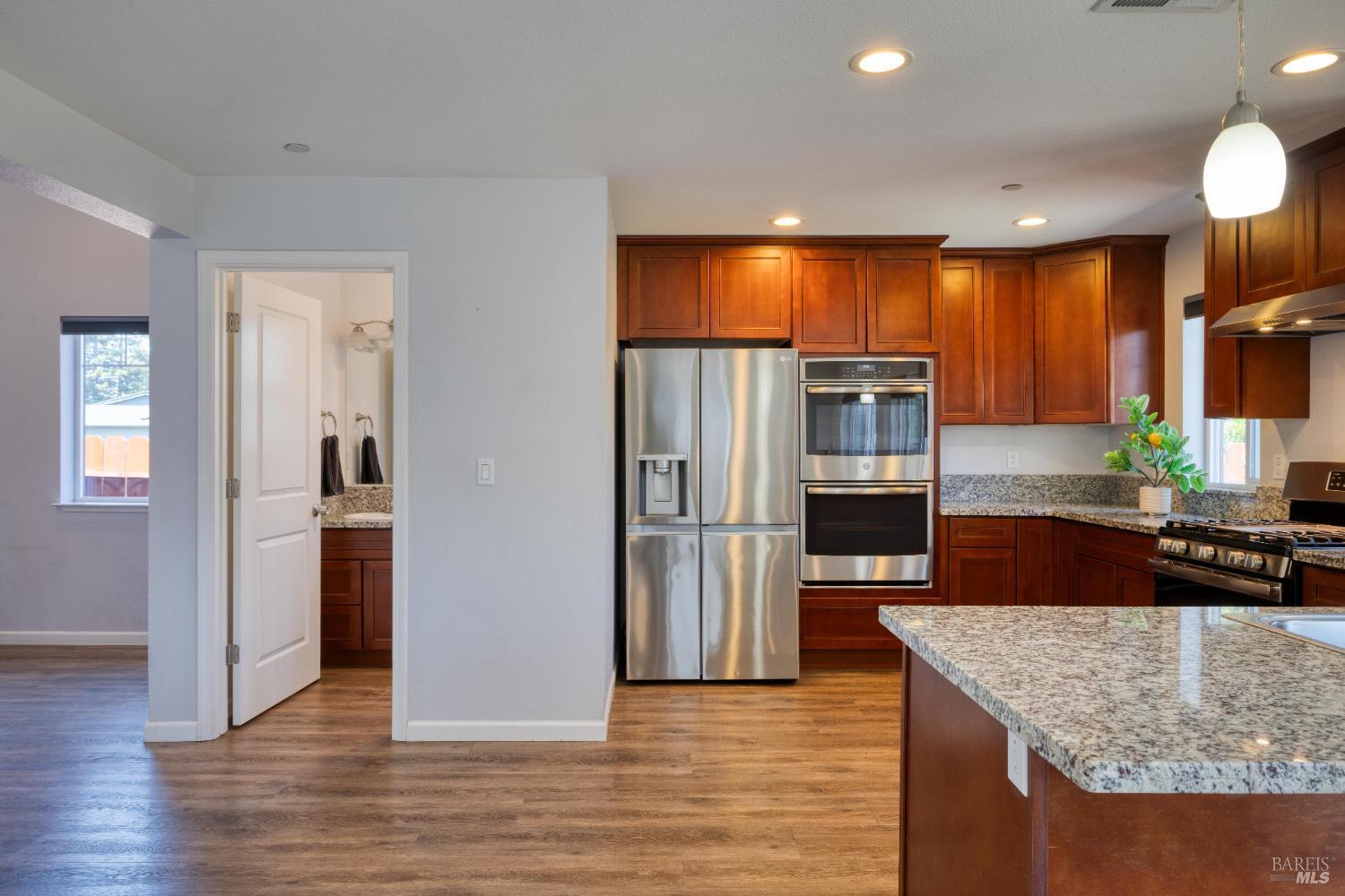 Property Photo: 1371 Holly Park Way CA 95403