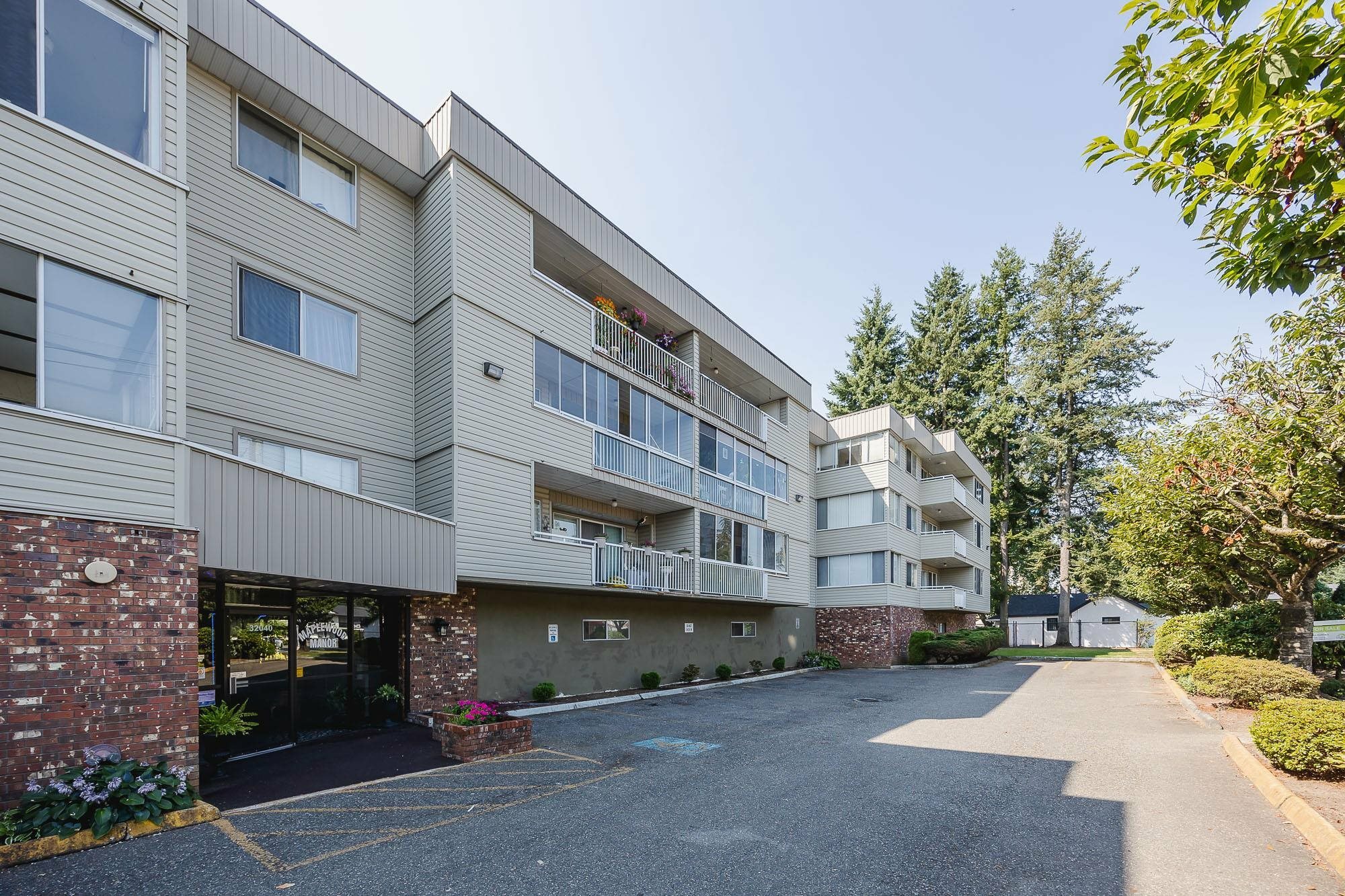 Property Photo: 32040 Tims Avenue 309 BC V2T 2H2
