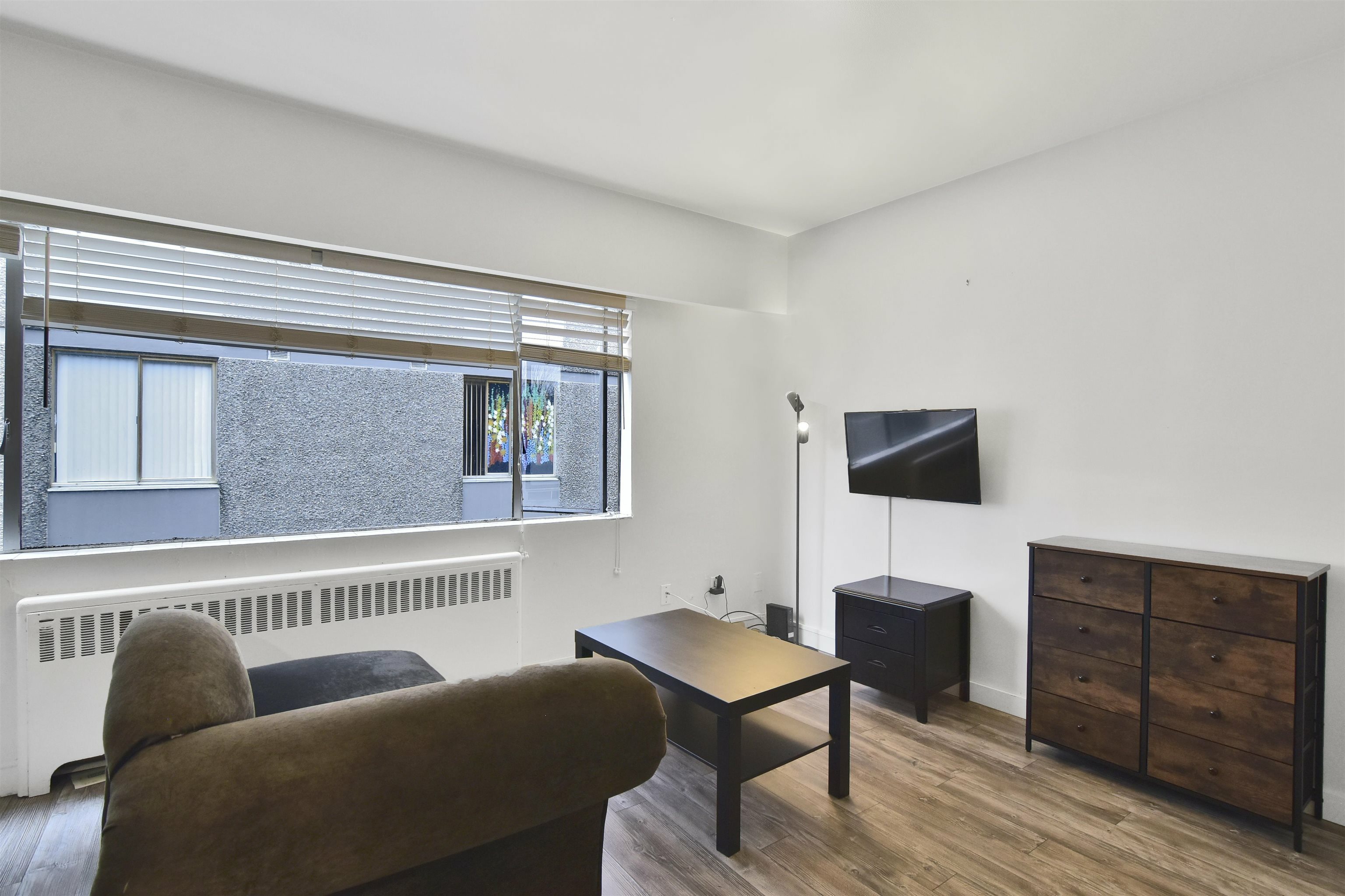 Property Photo:  1540 Haro Street 112  BC V6G 1G5 