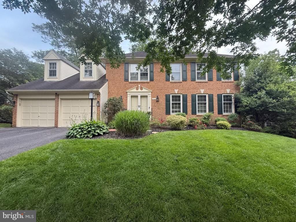 Property Photo: 9123 Lakeland Valley Court VA 22153