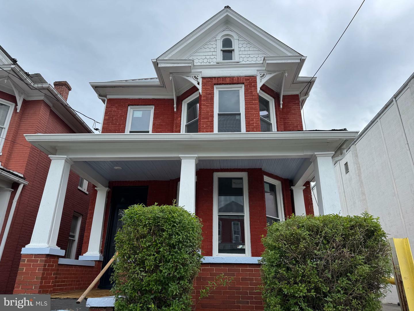 Property Photo: 212 W John Street WV 25401