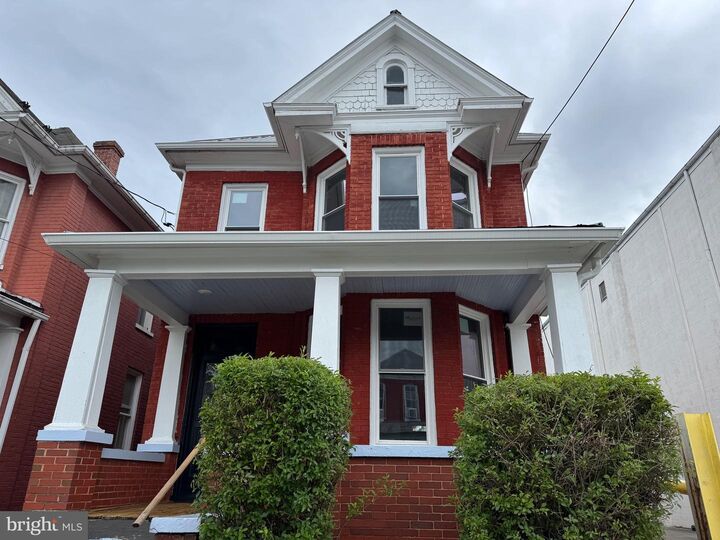 Property Photo: 212 W John Street WV 25401