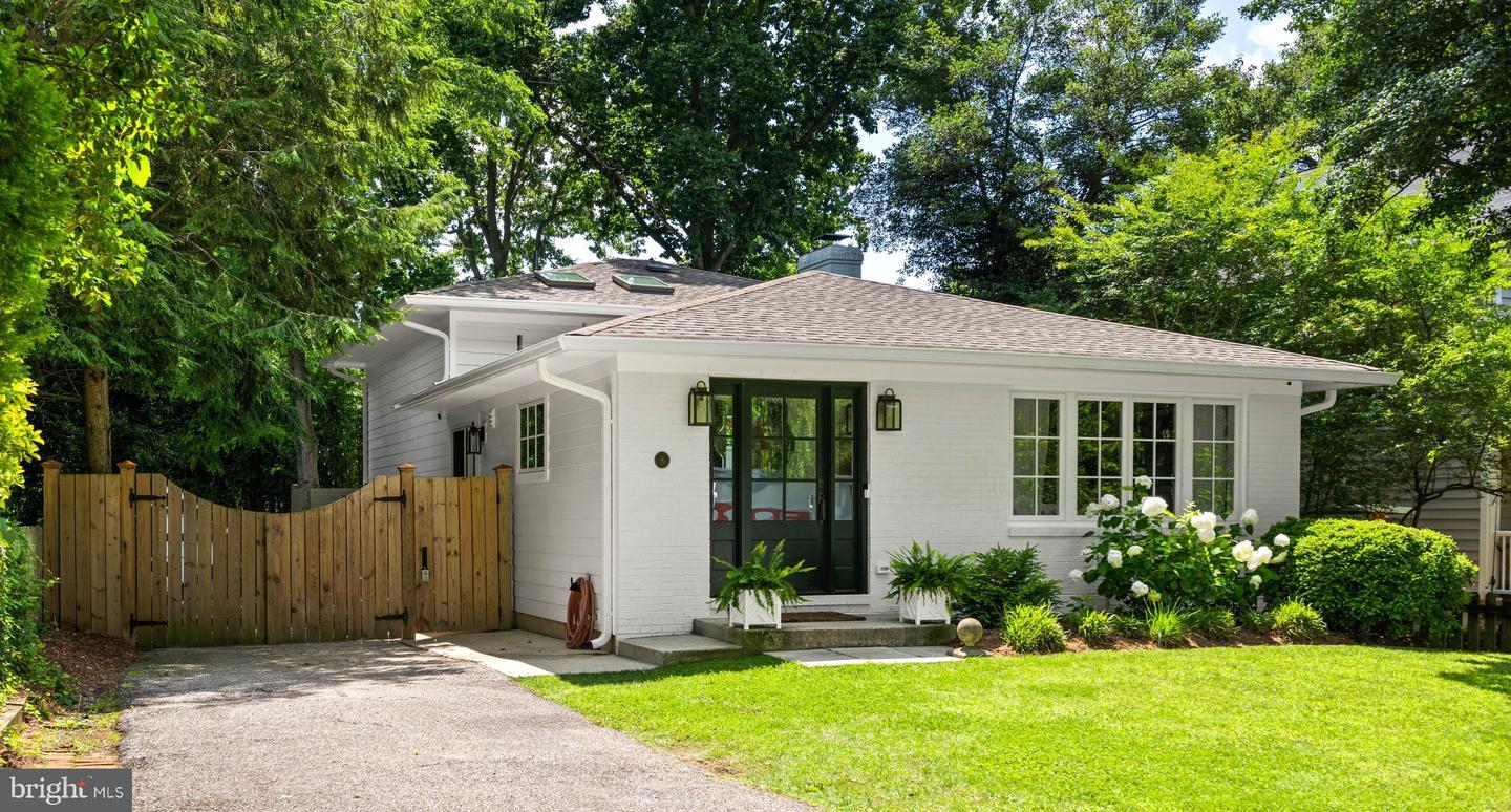 Property Photo: 8 Lawrence Avenue MD 21403