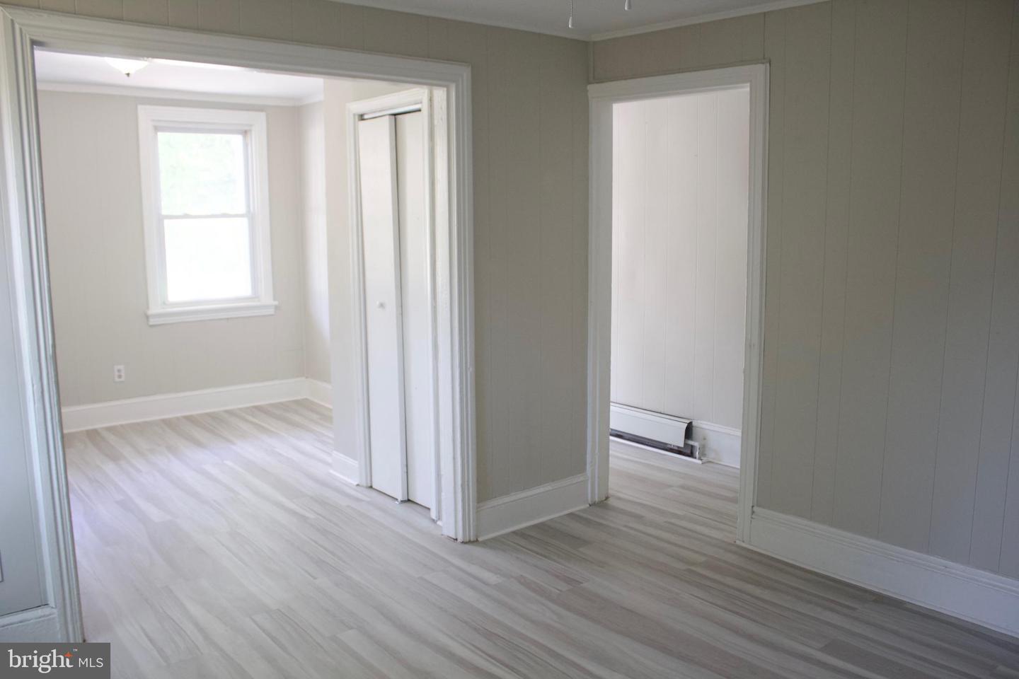 Property Photo: 304 York Street NJ 08016