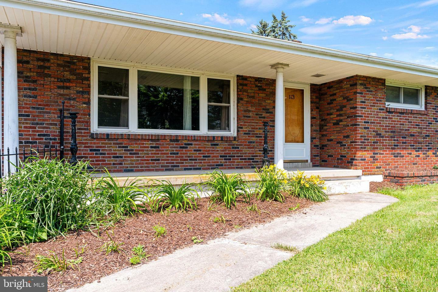 Property Photo: 113 Eisenhower Road PA 17078
