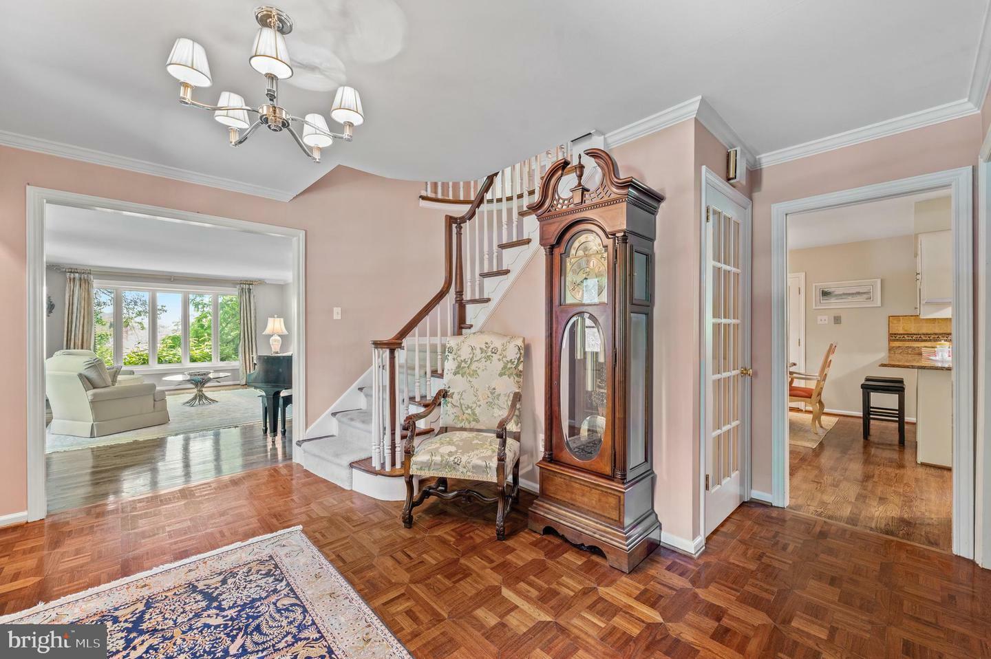 Property Photo:  130 Hunt Valley Circle  PA 19312 