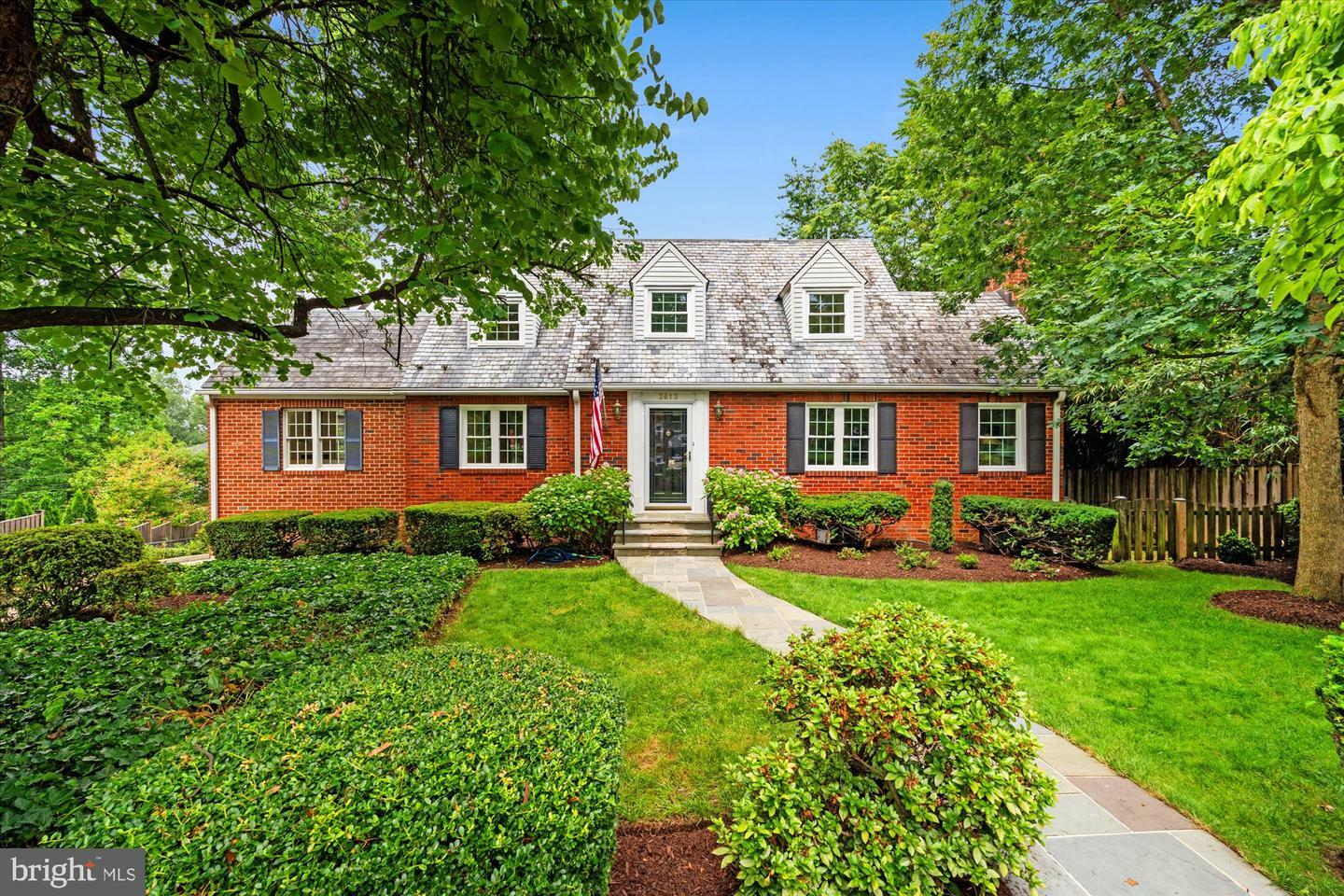 Property Photo:  3613 Oval Drive  VA 22305 