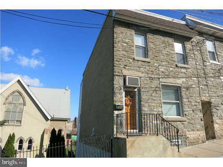 211 Dawson Street  Philadelphia PA 19128 photo