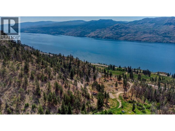 Property Photo: 3250 Highway 97 Highway BC V4T 1W4