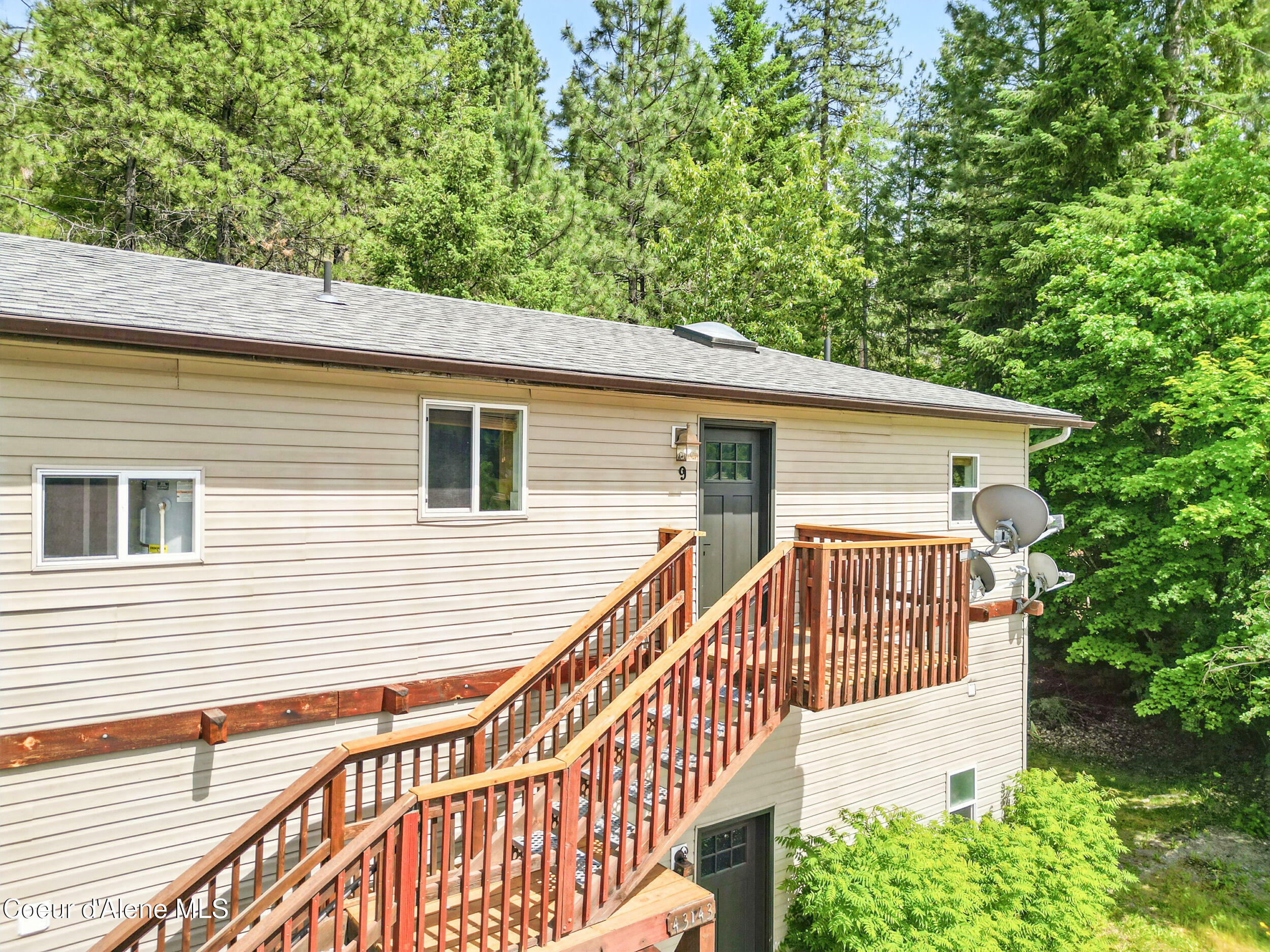 Property Photo: 43143 Riverview Dr 9 ID 83839