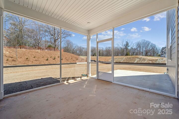 Property Photo: 308 Alameda Way NC 28104