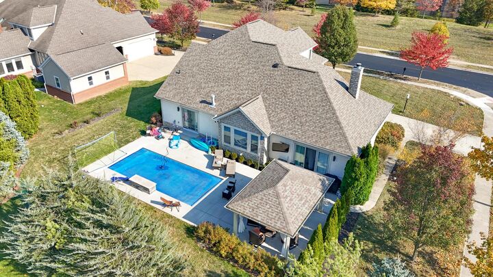 Property Photo: 6037 Baronscourt Way OH 43016