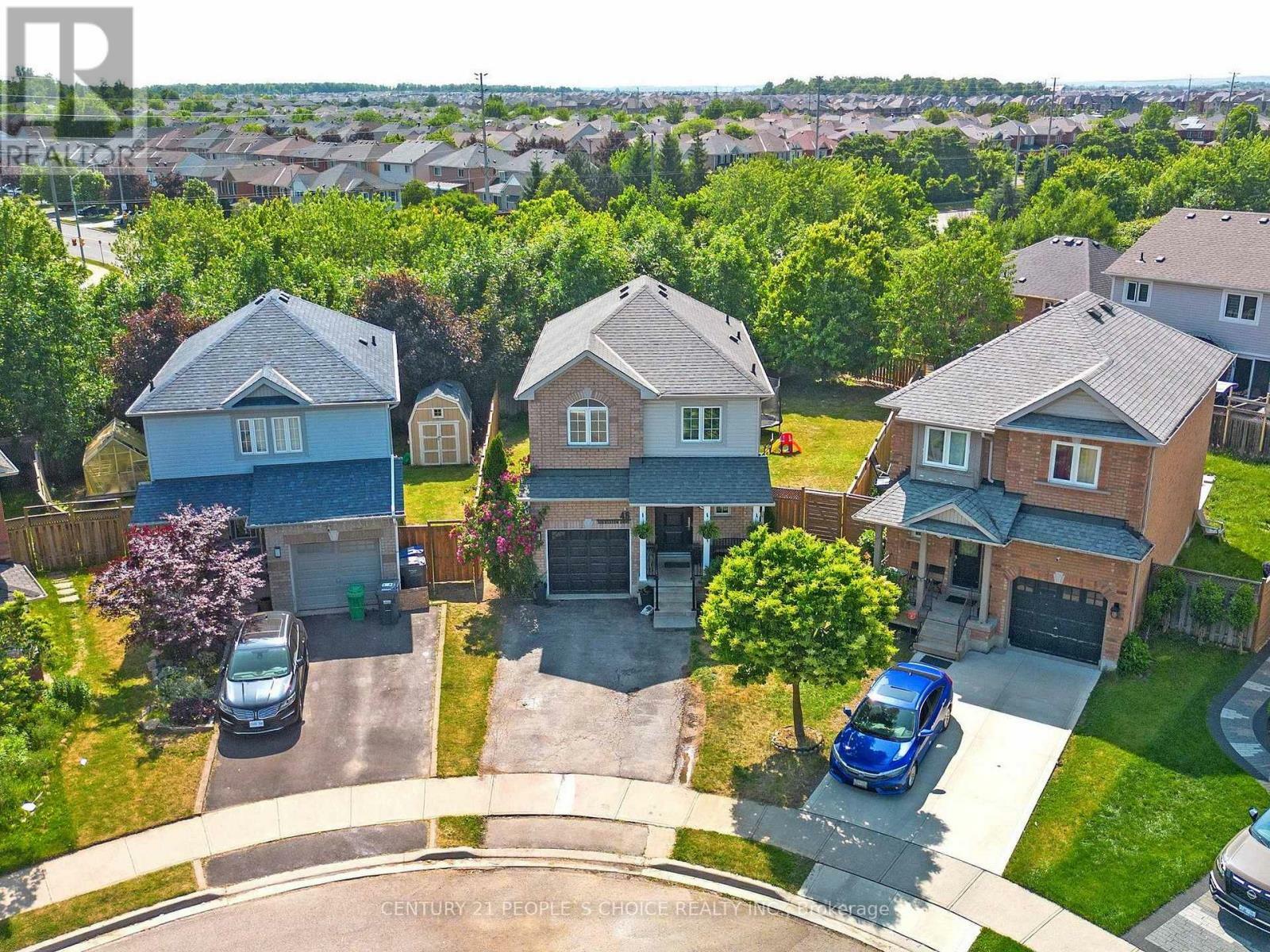 Property Photo: 46 Oakmeadow Drive ON L7A 2M1