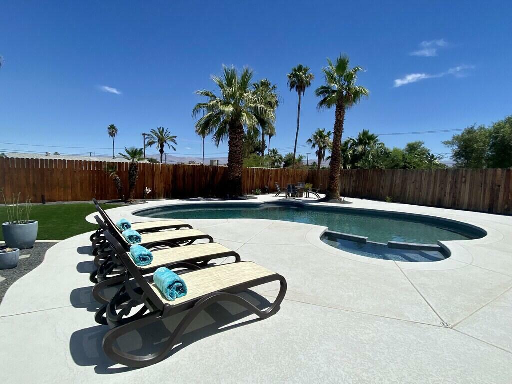 Property Photo: