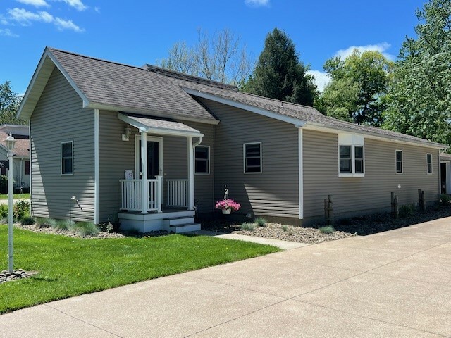 Property Photo: 5976 Glade Drive PA 16509