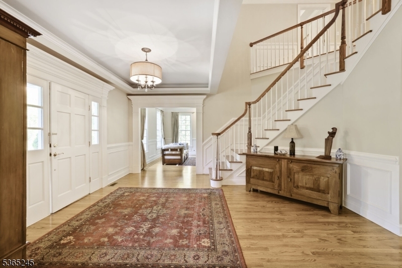 Property Photo: 4 Combs Hollow Rd NJ 07945