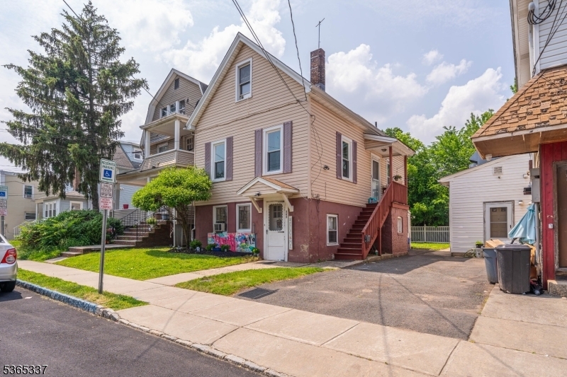 Property Photo: 305 W Clay Ave NJ 07204