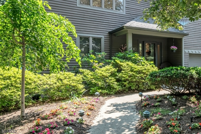 Property Photo: 5 Pamrapo Ct NJ 07452