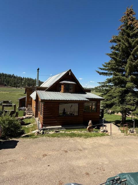 Property Photo: 935 Movie Ranch Rd UT 84762