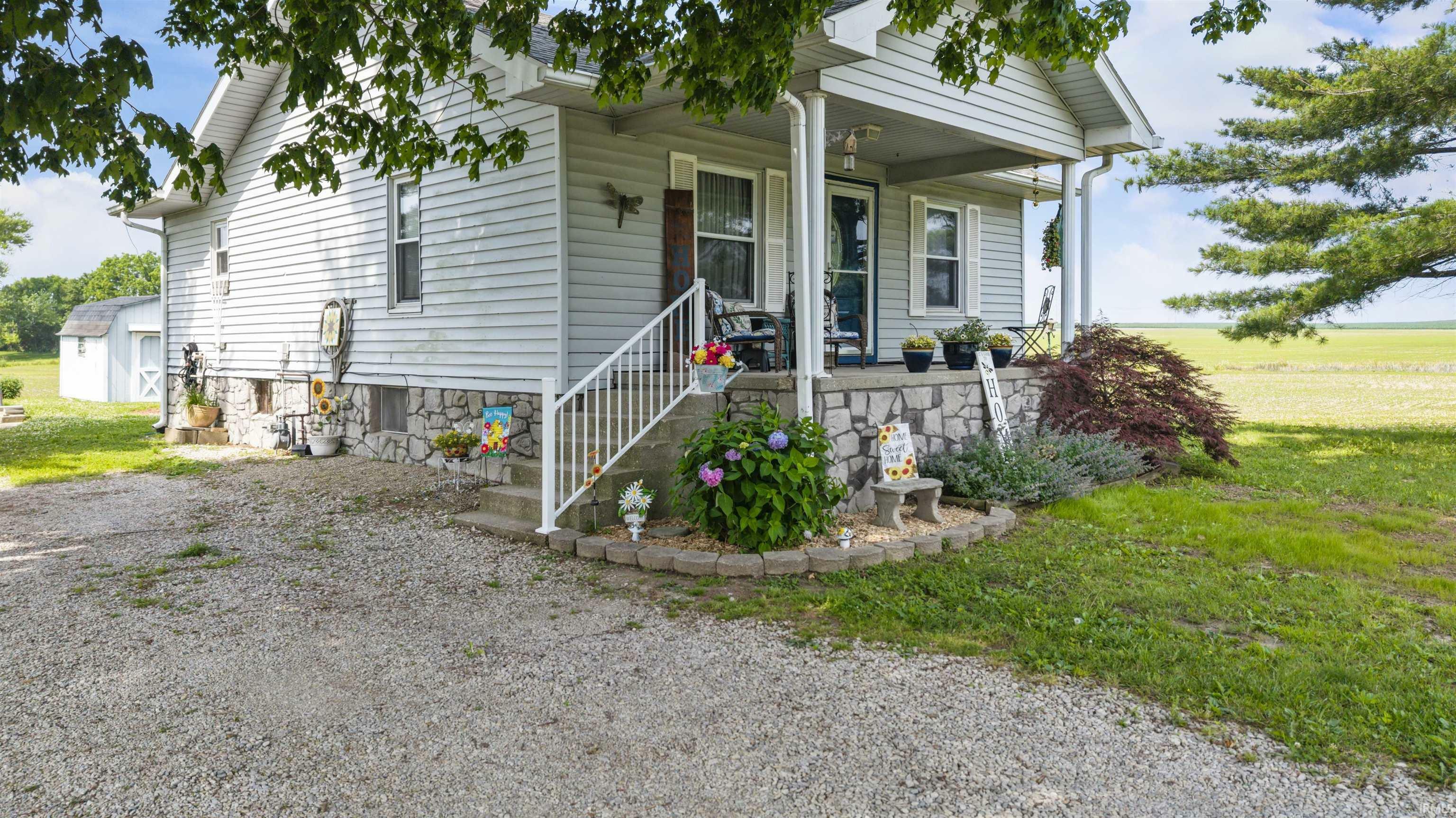 Property Photo: 66 E 250 South IN 47670
