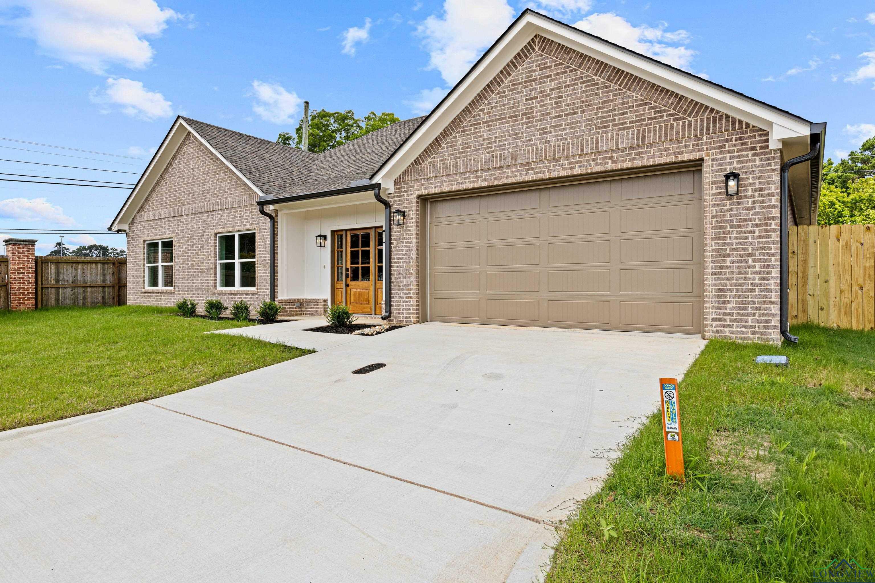 Property Photo: 101 Champions Drive TX 75650