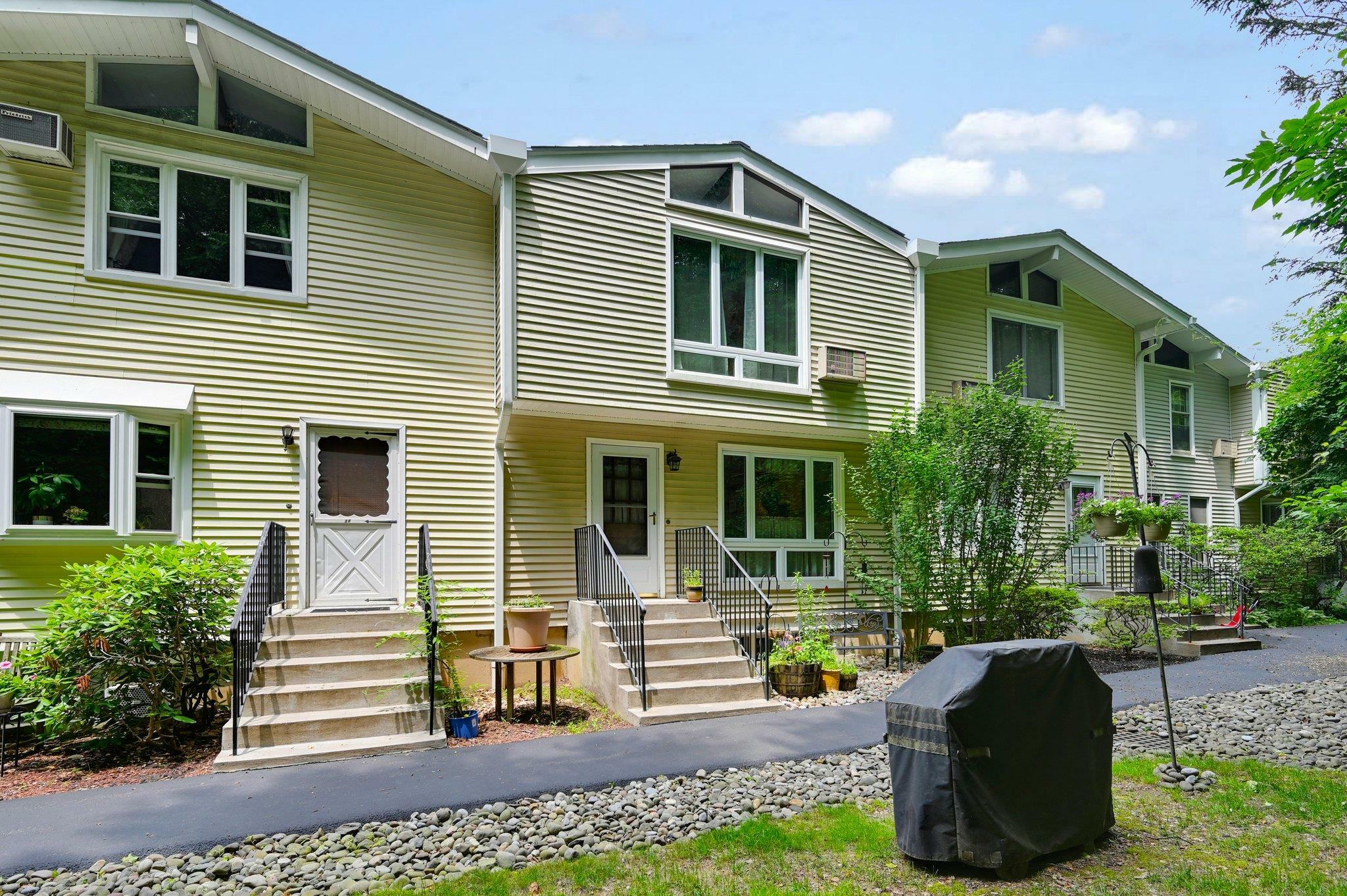 Property Photo: 37 Scenic Circle NY 10520