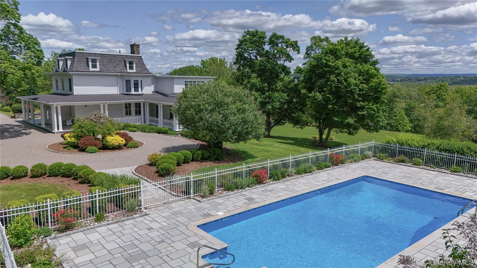 Property Photo:  395 Sarah Wells Trail  NY 10924 