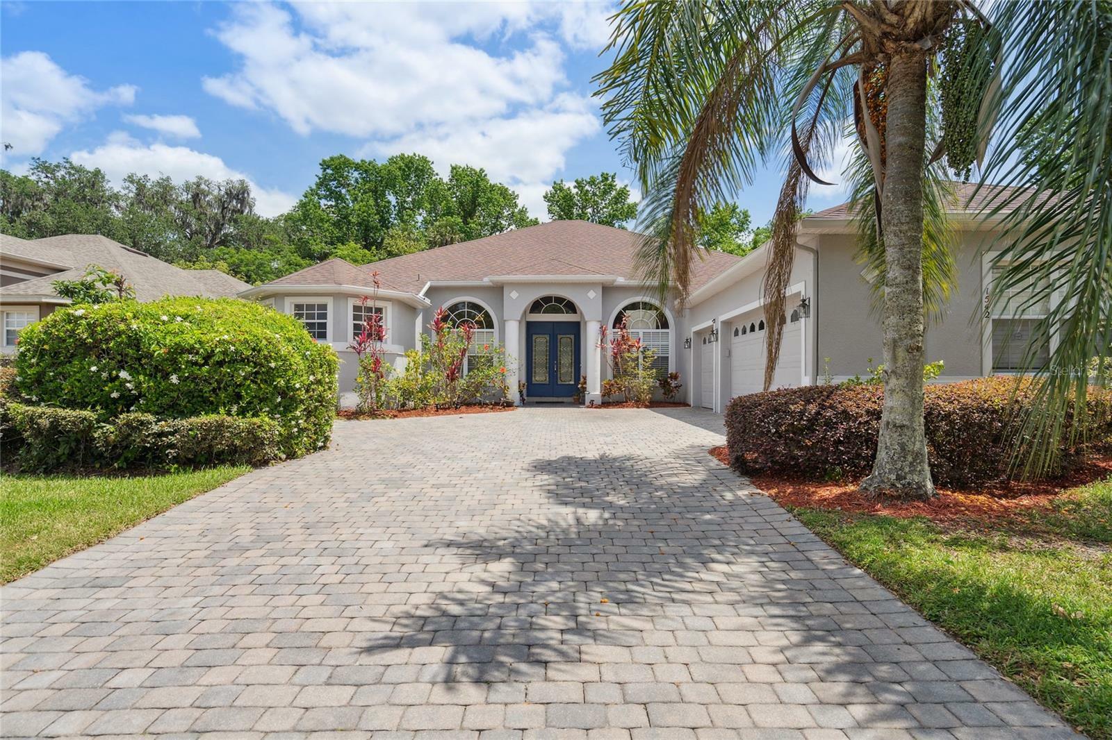 Property Photo: 1542 Wescott Loop FL 32708