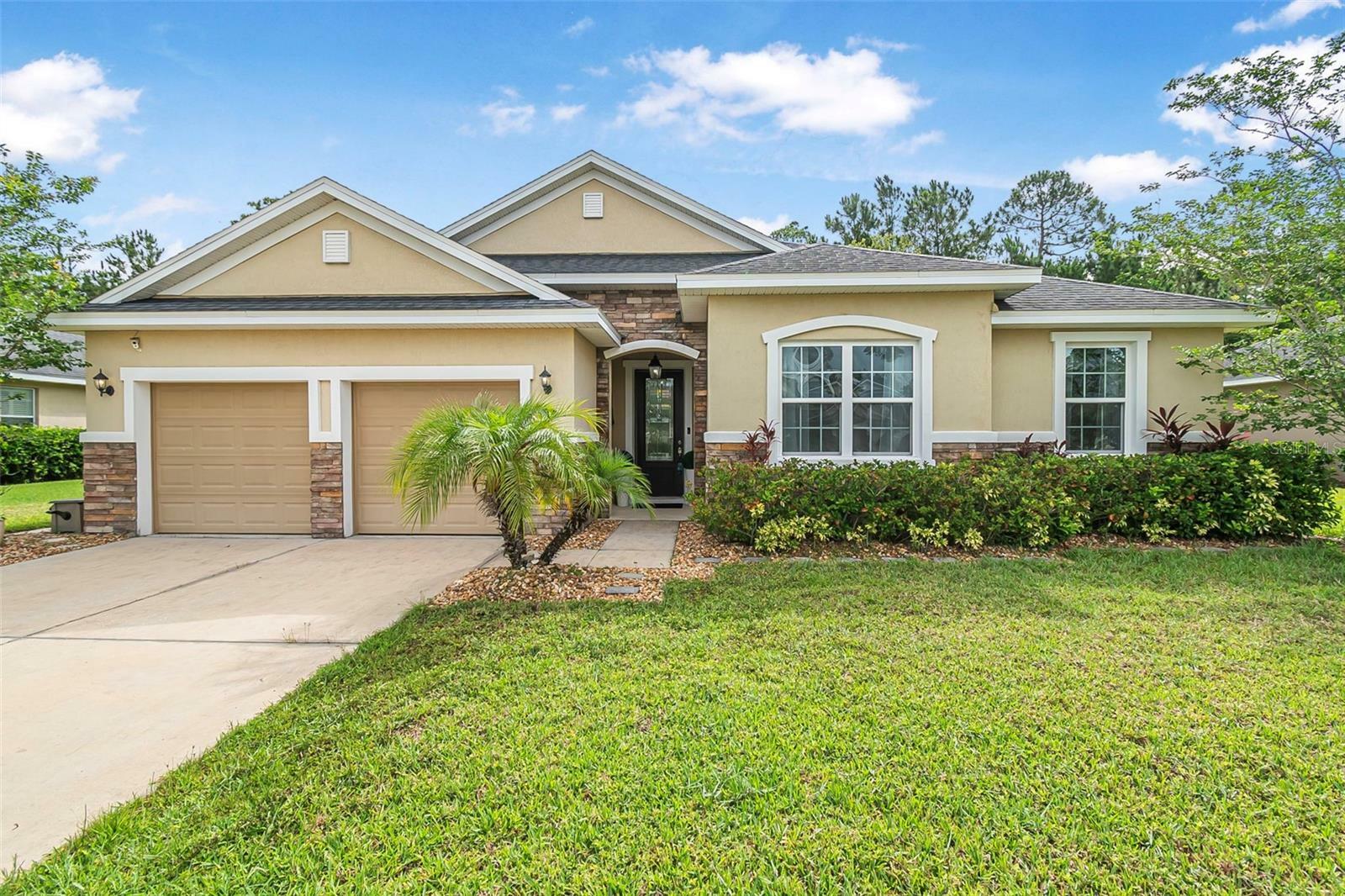 Property Photo: 31 Abacus Avenue FL 32174