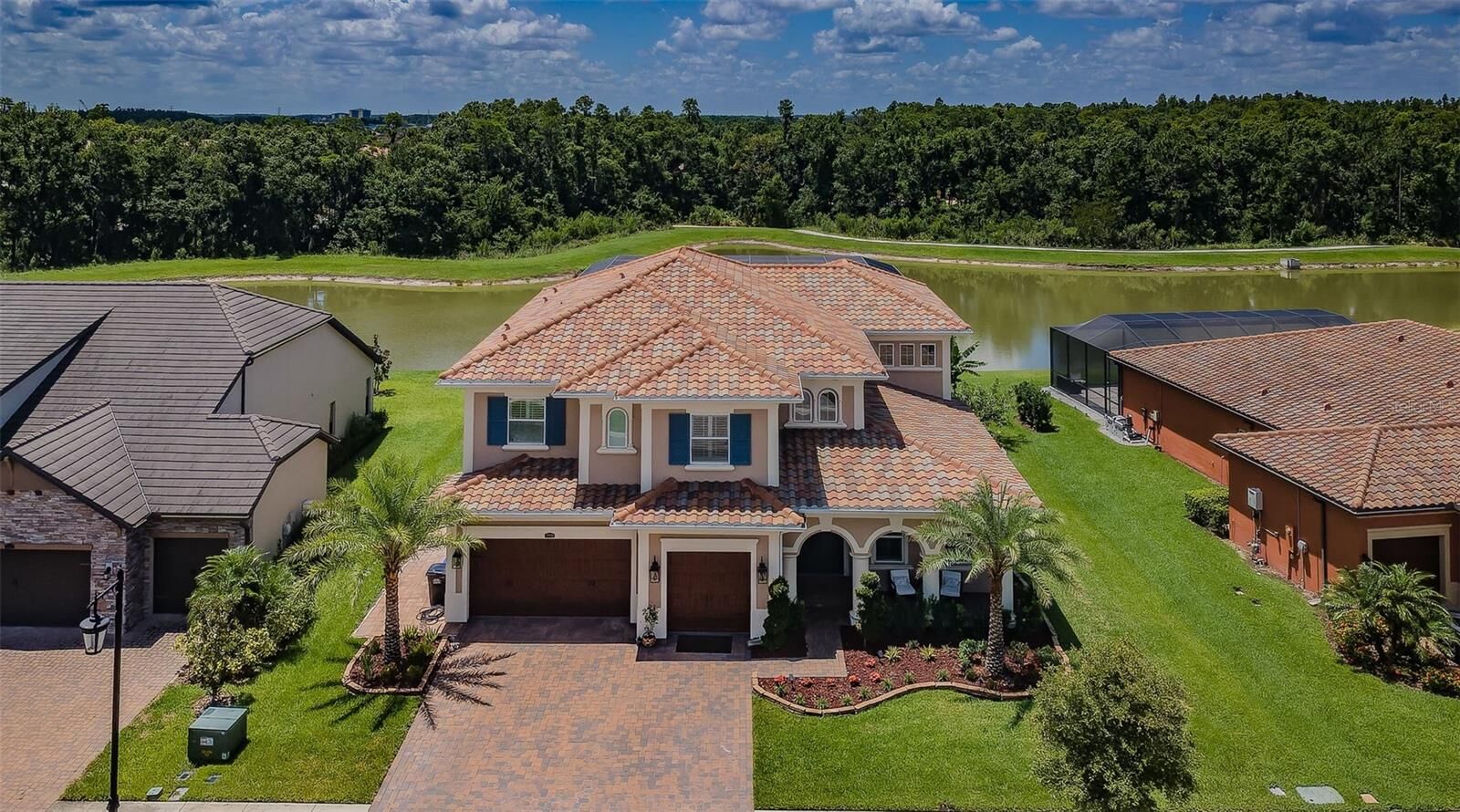 Property Photo:  29038 Picana Lane  FL 33543 